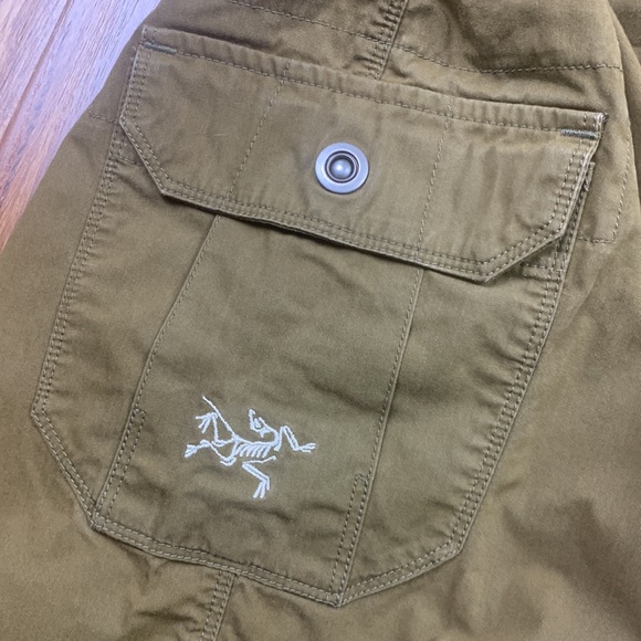 Arc'Teryx Witness Capri Pants - Picture 4 of 7